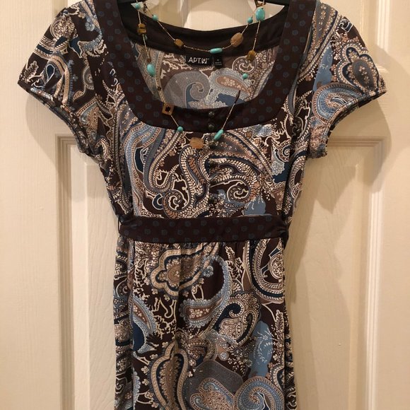 Ladies Top - Picture 1 of 2